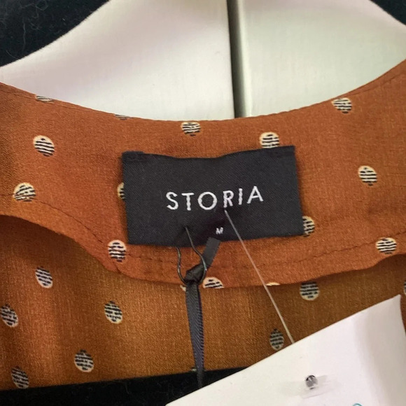 Storia Ruffle Layered Mini Dress in Rust Size Medium New Tiered Mini Dress - Picture 8 of 12